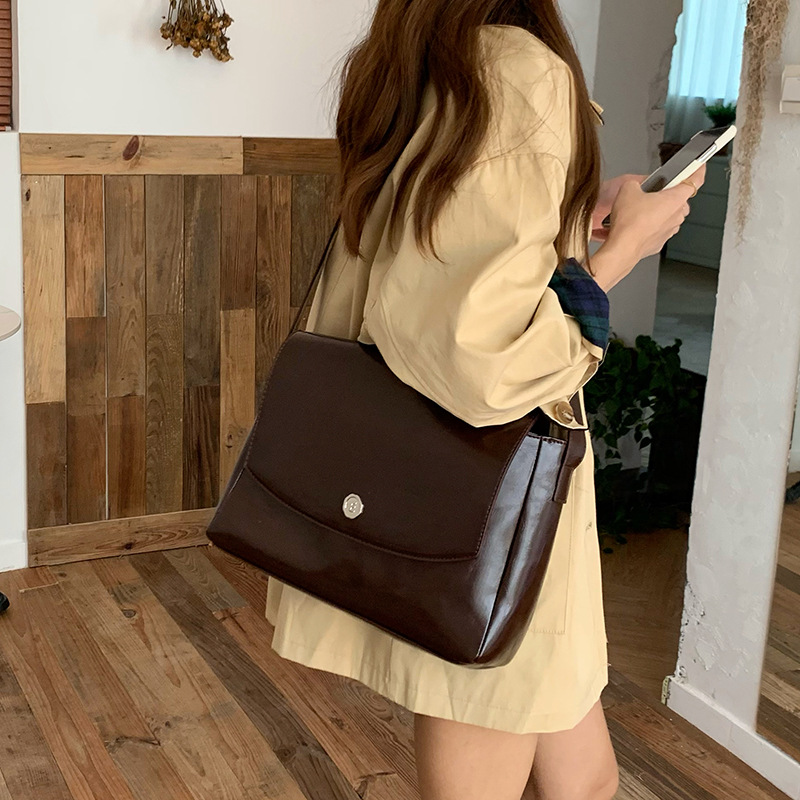 CGCBAG Vintage Lage Capacity M - Luxury Bags Vintage review and price